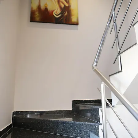 Antonia Hotel Ljaknasi